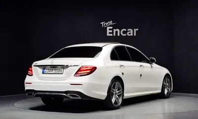 Mercedes-Benz E-Class 2019, 48421 км, за 20933.44 USD
