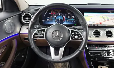 Mercedes-Benz E-Class 2019, 48421 км, за 20933.44 USD - фото 12