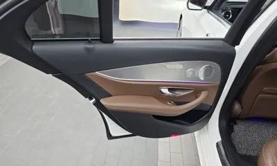 Mercedes-Benz E-Class 2019, 48421 км, за 20933.44 USD - фото 25