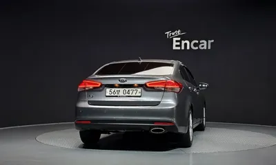 Kia K3 2017, 79288 км, за 6236.05 USD
