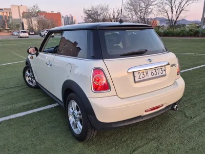 MINI Cooper 2012, 121654 км, за 2313.59 USD - фото 6