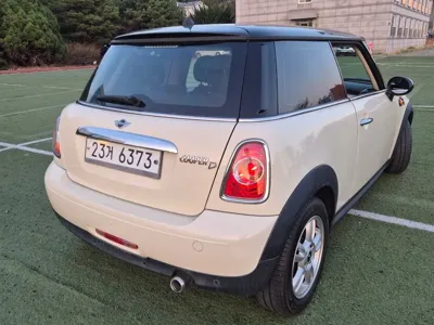 MINI Cooper 2012, 121654 км, за 2313.59 USD - фото 8