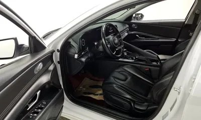 Hyundai Avante 2021, 141625 км, за 7351.98 USD - фото 10