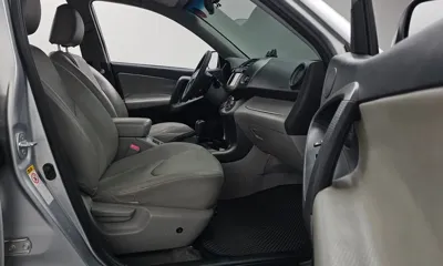 Toyota RAV4 2011, 155401 км, за 5883.13 USD - фото 12