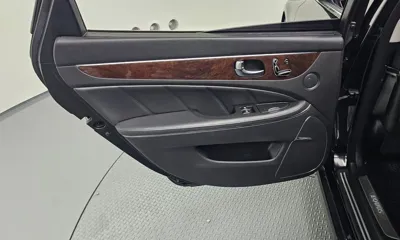 Hyundai Equus 2014, 142348 км, за 5244.85 USD - фото 25
