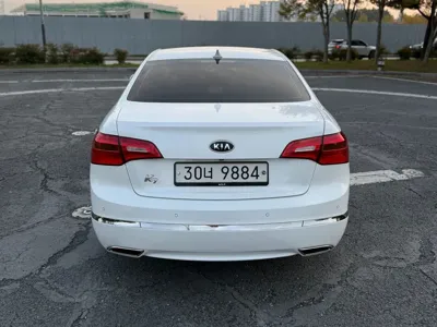 Kia K7 2011, 221193 км, за 2299 USD