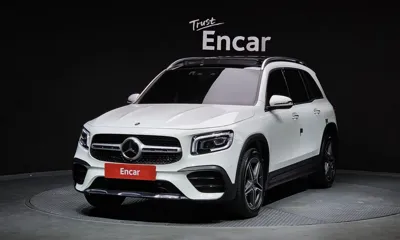 Mercedes-Benz GLB-Class · 2023 год