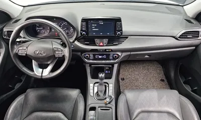 Hyundai i30 2017, 123387 км, за 6082.49 USD - фото 7