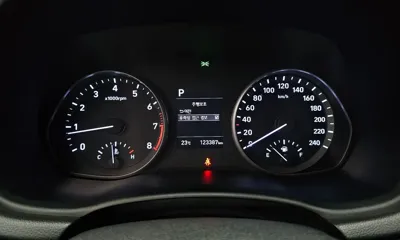 Hyundai i30 2017, 123387 км, за 6082.49 USD - фото 8