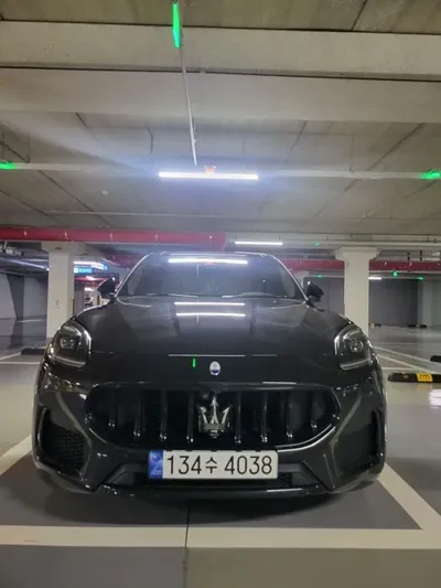 Maserati Grecale 2023, 16000 км, за 51550.16 USD