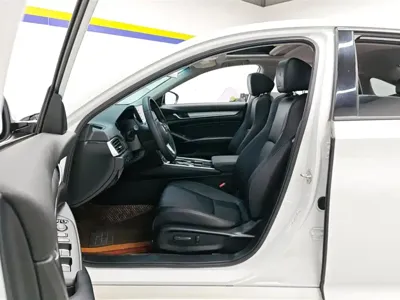 Honda Accord 2021, 27900 км, за 14243.4 USD - фото 9