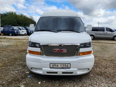 GMC Savana 2020, 65620 км, за 26602.72 USD