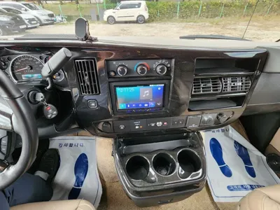 GMC Savana 2020, 65620 км, за 26602.72 USD - фото 7