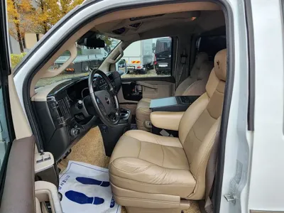 GMC Savana 2020, 65620 км, за 26602.72 USD - фото 10