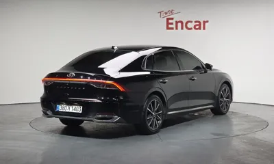 Hyundai Grandeur 2022, 141641 км, за 11959.03 USD