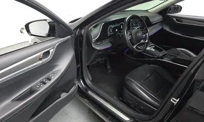 Hyundai Grandeur 2022, 141641 км, за 11959.03 USD - фото 12