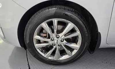 Kia Canival 2019, 117504 км, за 9692.96 USD