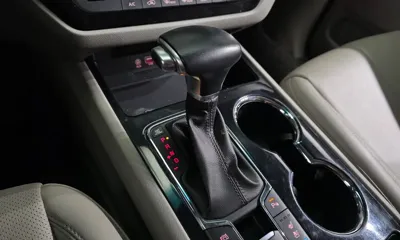 Kia Canival 2019, 117504 км, за 9686.01 USD - фото 9
