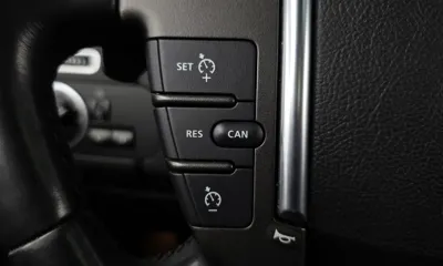 Land Rover Discovery 2015, 192583 км, за 8139.69 USD - фото 17