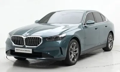 BMW 5-Series · 2025 год