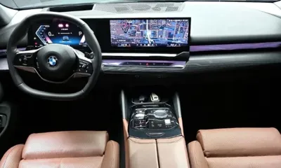 BMW 5-Series 2025, 7131 км, за 40954.29 USD - фото 7
