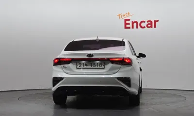 Kia K3 2019, 172282 км, за 5616.12 USD