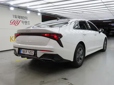 Kia K5 2025, 8919 км, за 18642.51 USD