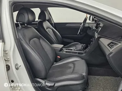 Hyundai Sonata 2016, 114381 км, за 6381.45 USD - фото 10