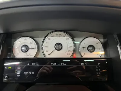 Rolls-Royce Ghost 2018, 44347 км, за 150420.33 USD