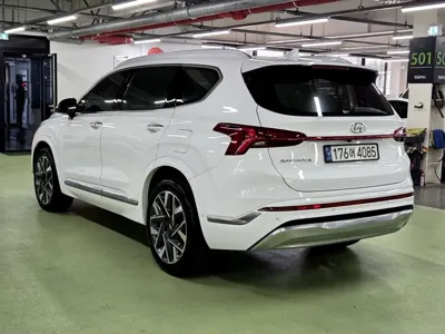 Hyundai Santafe 2021, 134684 км, за 16836.76 USD