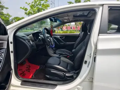 Hyundai Elantra Langdong