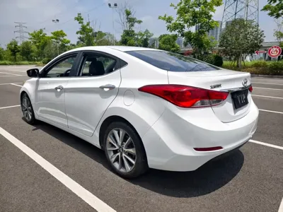 Hyundai Elantra Langdong