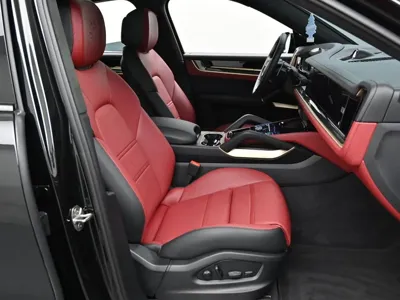 Porsche Cayenne 2025, 2485 км, за 124064.59 USD - фото 10