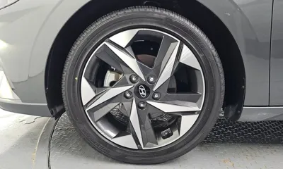 Hyundai Avante 2023, 8753 км, за 18084.85 USD