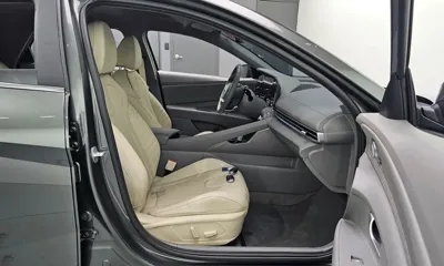 Hyundai Avante 2023, 8753 км, за 18084.85 USD - фото 26