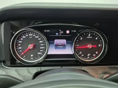 Mercedes-Benz E-Class 2018, 172667 км, за 11059.08 USD - фото 7