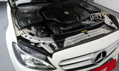 Mercedes-Benz C-Class 2016, 45417 км, за 12223.32 USD - фото 6