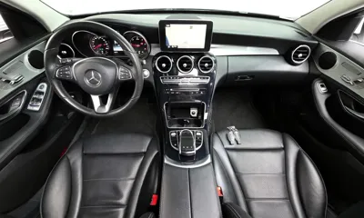 Mercedes-Benz C-Class 2016, 45417 км, за 12223.32 USD - фото 7