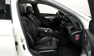 Mercedes-Benz C-Class 2016, 45417 км, за 12223.32 USD - фото 11