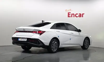 Hyundai Avante 2025, 12942 км, за 16195.15 USD