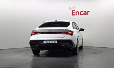 Hyundai Avante 2025, 12942 км, за 16195.15 USD