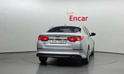 Kia K5 2014, 123166 км, за 3250.82 USD
