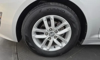 Kia K5 2014, 123166 км, за 3250.82 USD