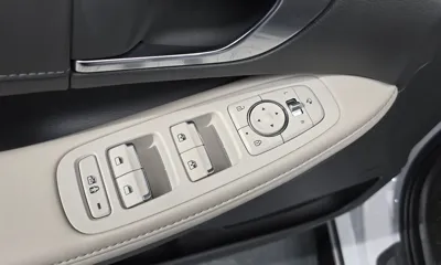 Hyundai Sonata 2023, 34892 км, за 16801.31 USD - фото 20