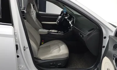 Hyundai Sonata 2023, 34892 км, за 16801.31 USD - фото 26