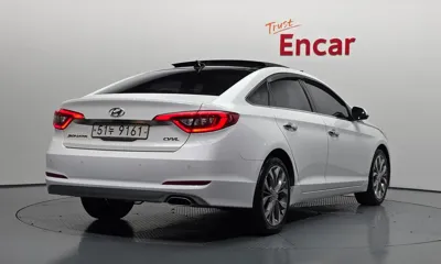 Hyundai Sonata 2015, 132017 км, за 5534.93 USD