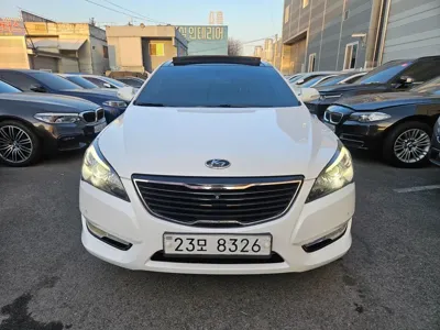Kia K7 · 2011 год
