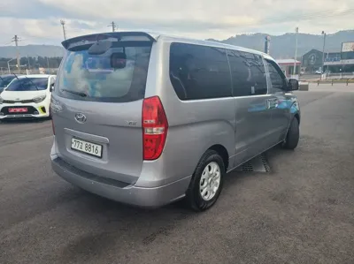Hyundai Starex 2015, 220880 км, за 4370.86 USD