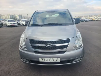 Hyundai Starex 2015, 220880 км, за 4370.86 USD