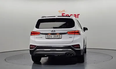 Hyundai Santafe 2019, 120111 км, за 14344.27 USD